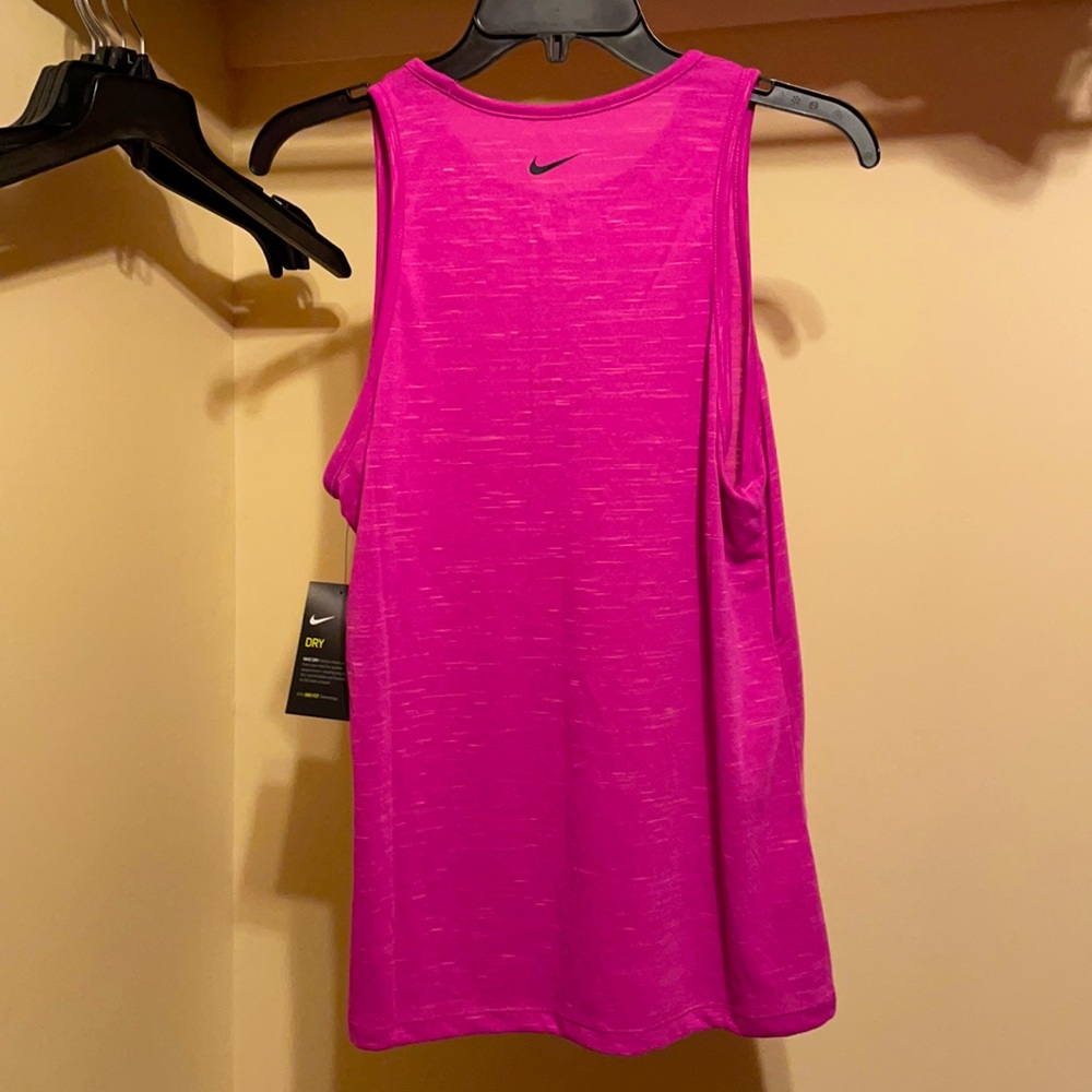 NWT Nike dri fit pink/fuschia training workout top small